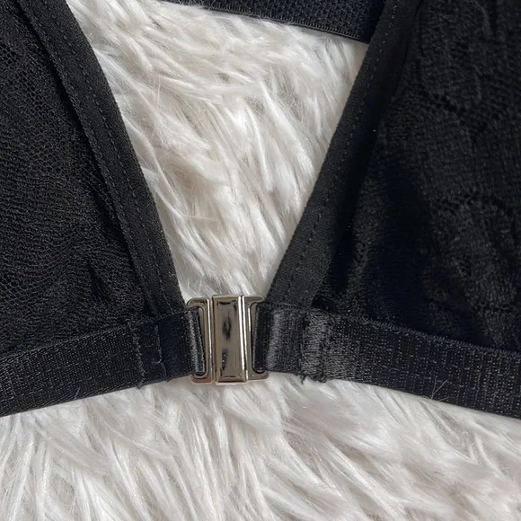 Hanky Panky Daily Lace Convertible Padded Bralette